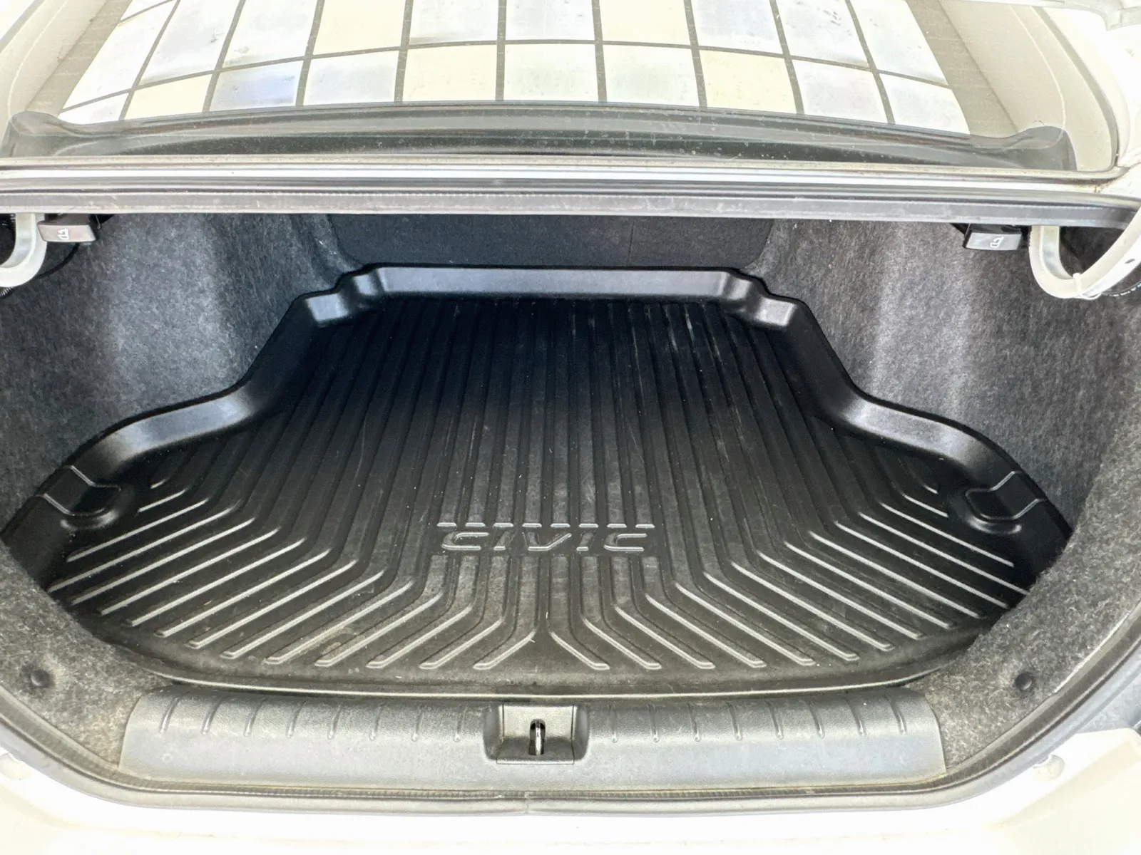 Honda Civic photo 16