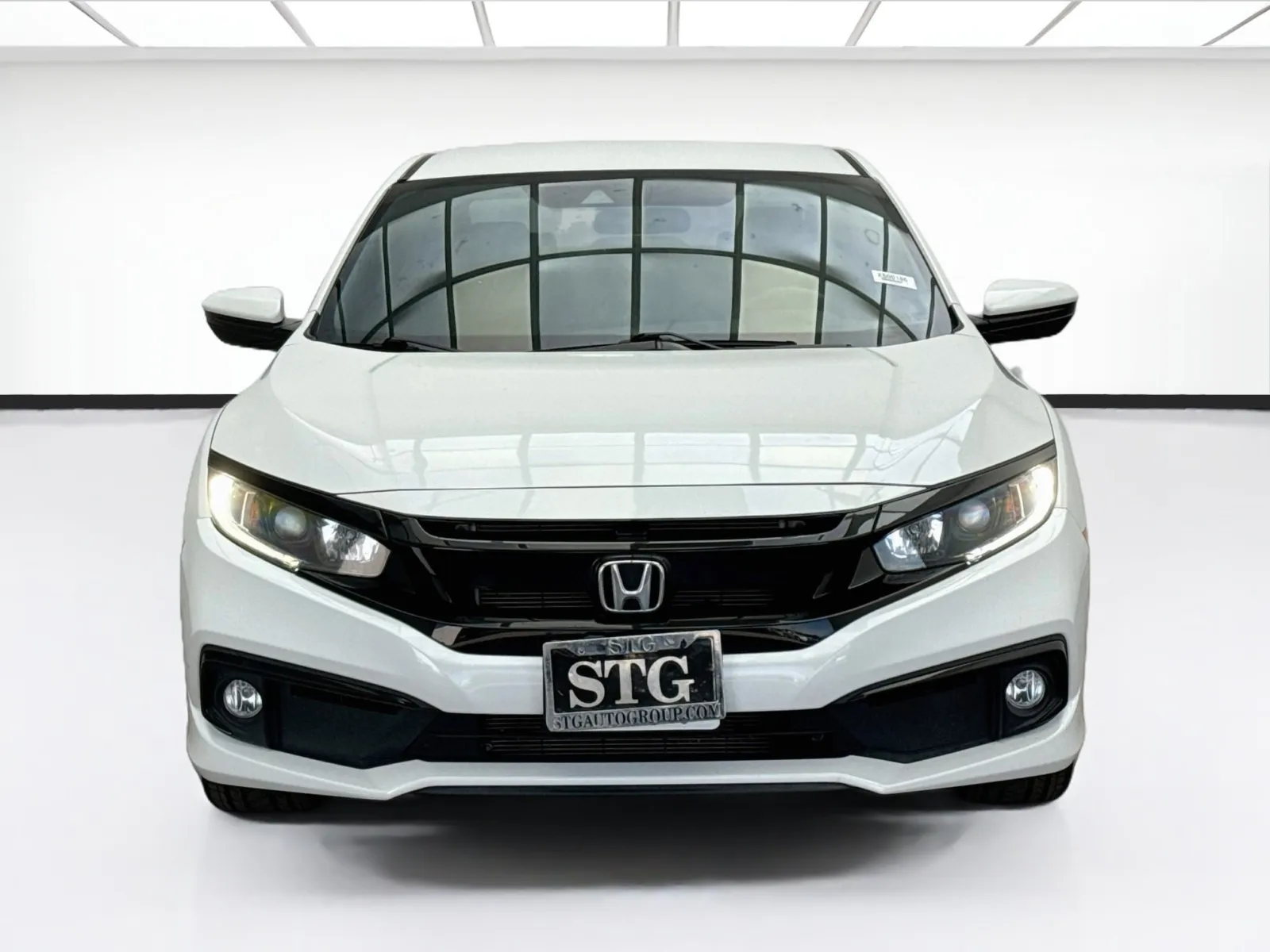Honda Civic photo 2