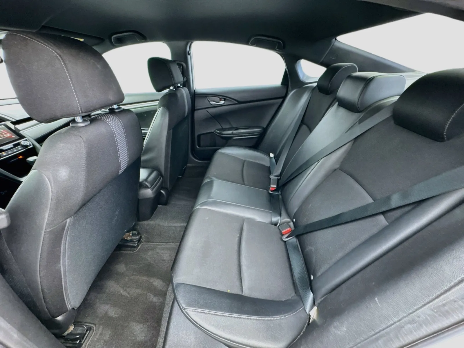 Honda Civic photo 15