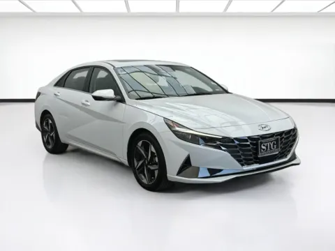 Another view of 2021 Hyundai Elantra Limited for sale in Bellflower, CA at STG Bellflower