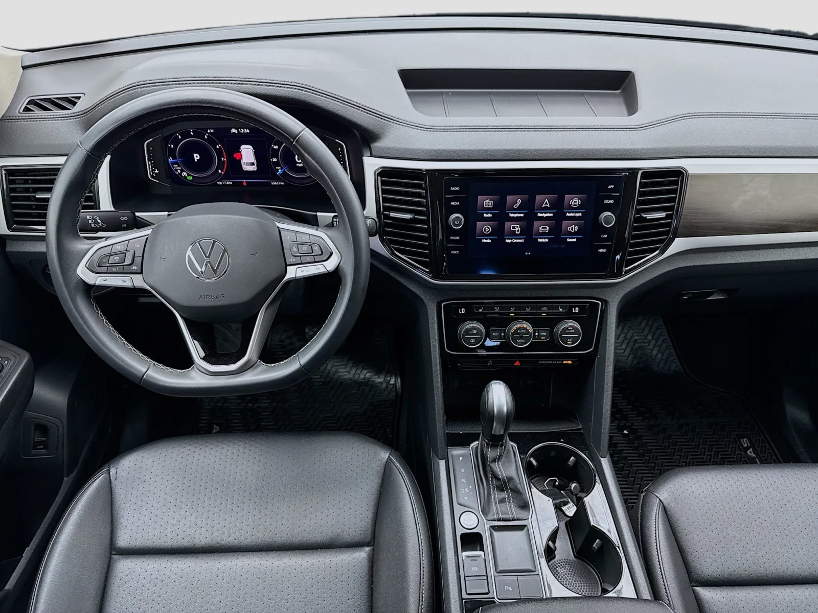 Volkswagen Atlas photo 15
