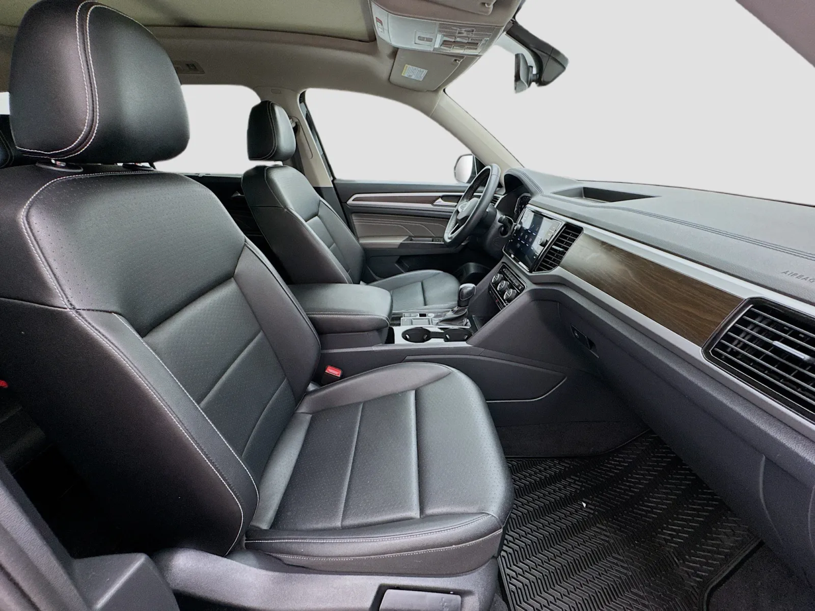 Volkswagen Atlas photo 21