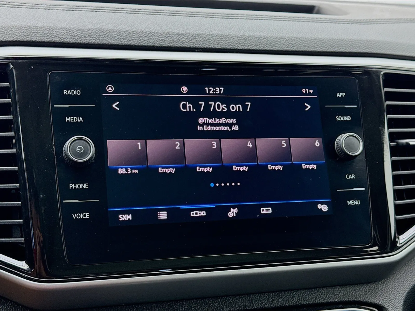 Volkswagen Atlas photo 11