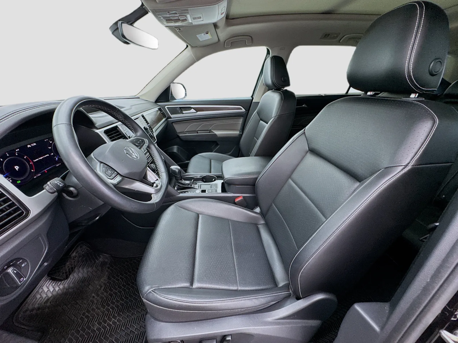 Volkswagen Atlas photo 13