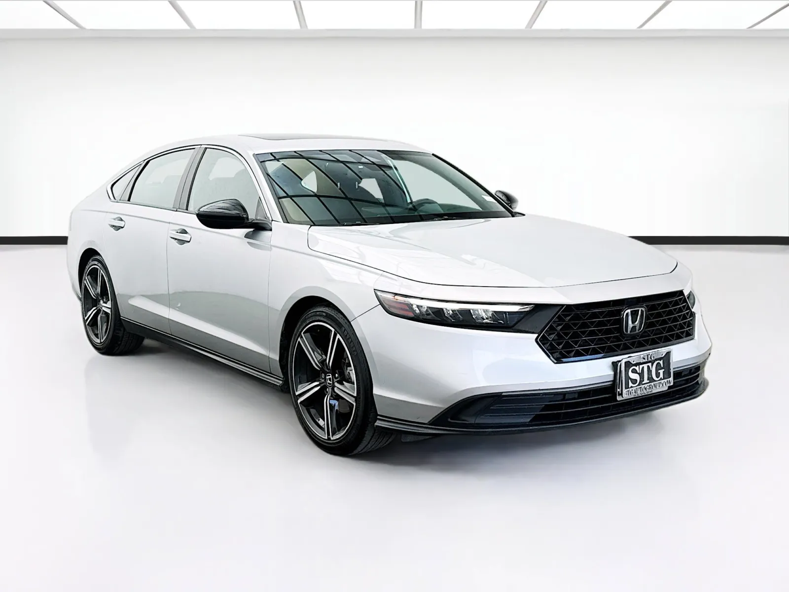 Honda Accord photo 3