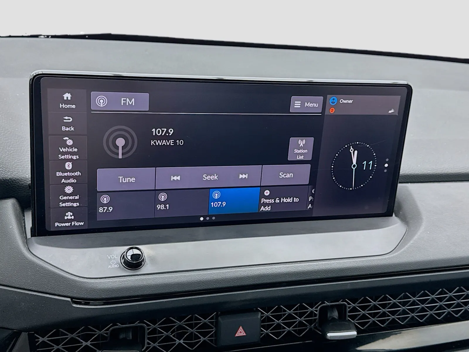 Honda Accord photo 11