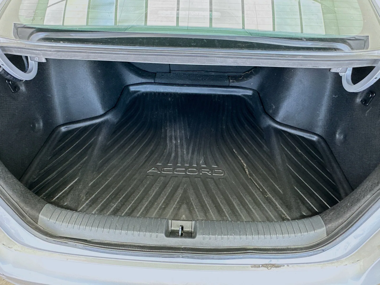 Honda Accord photo 17