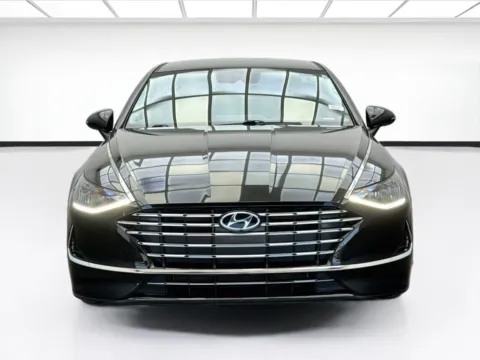 Photos of 2021 Hyundai Sonata Hybrid SEL for sale in Bellflower, CA at STG Bellflower