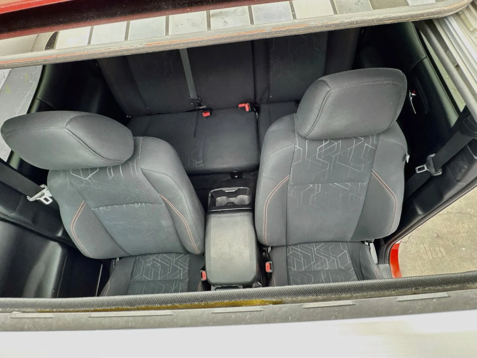 Toyota Tacoma photo 14