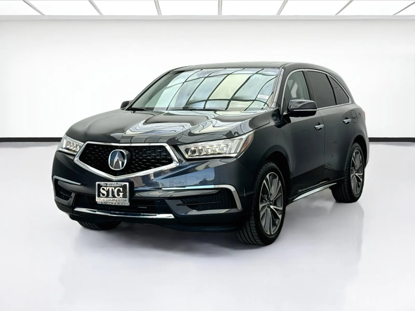 Gray 2019 Acura MDX w/Technology Pkg for sale in Bellflower, CA