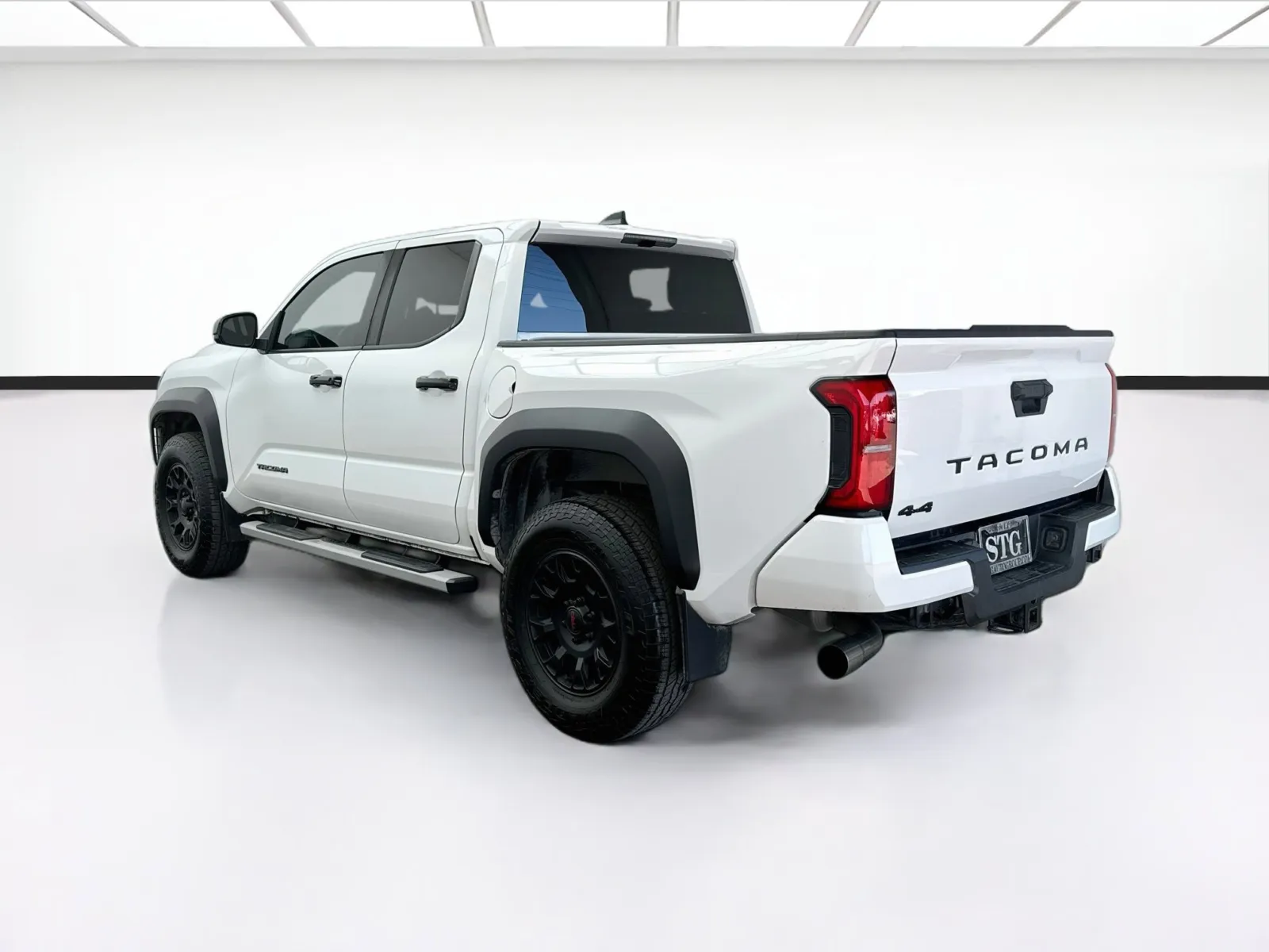Toyota Tacoma photo 6