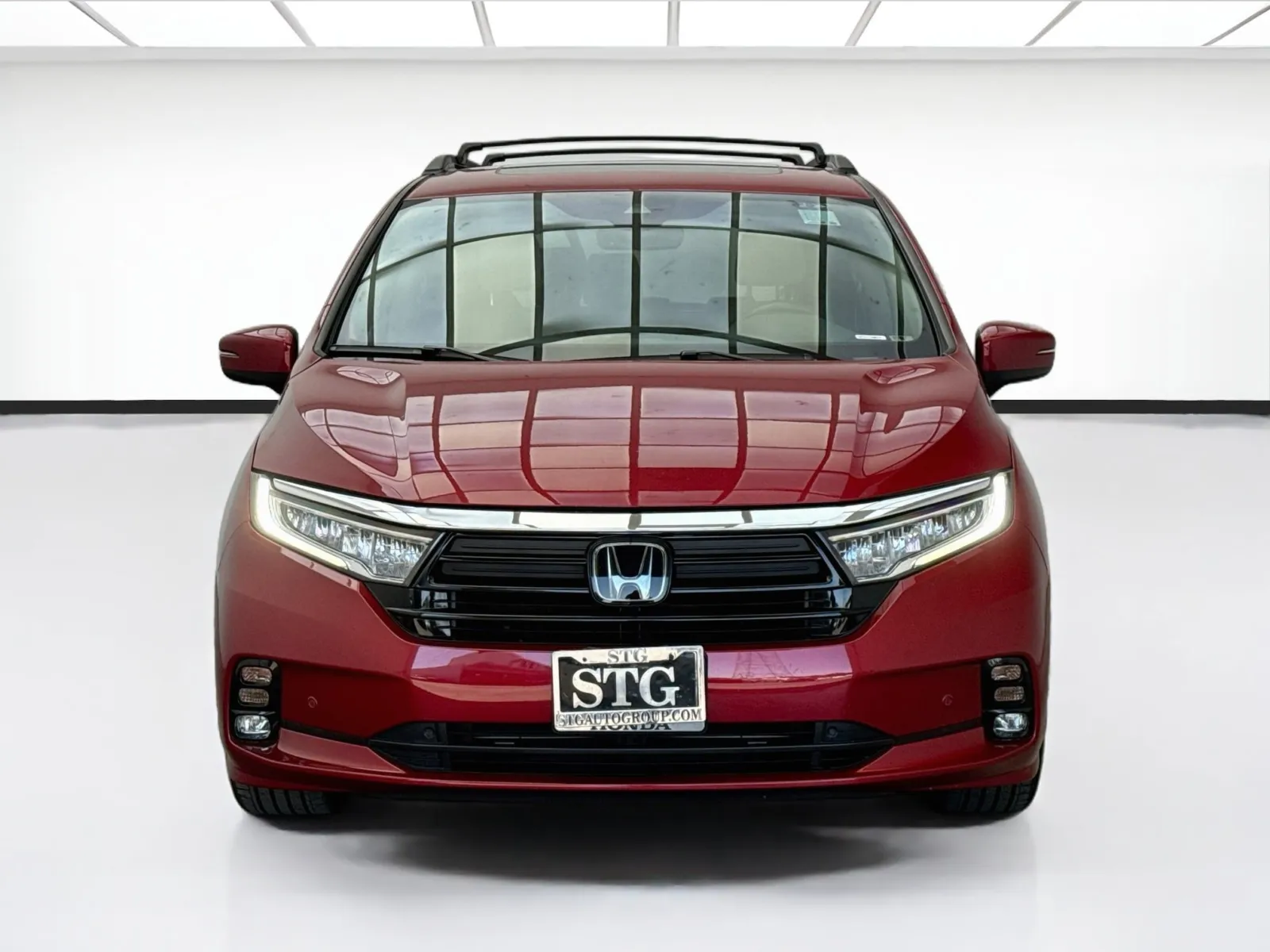 Honda Odyssey photo 2