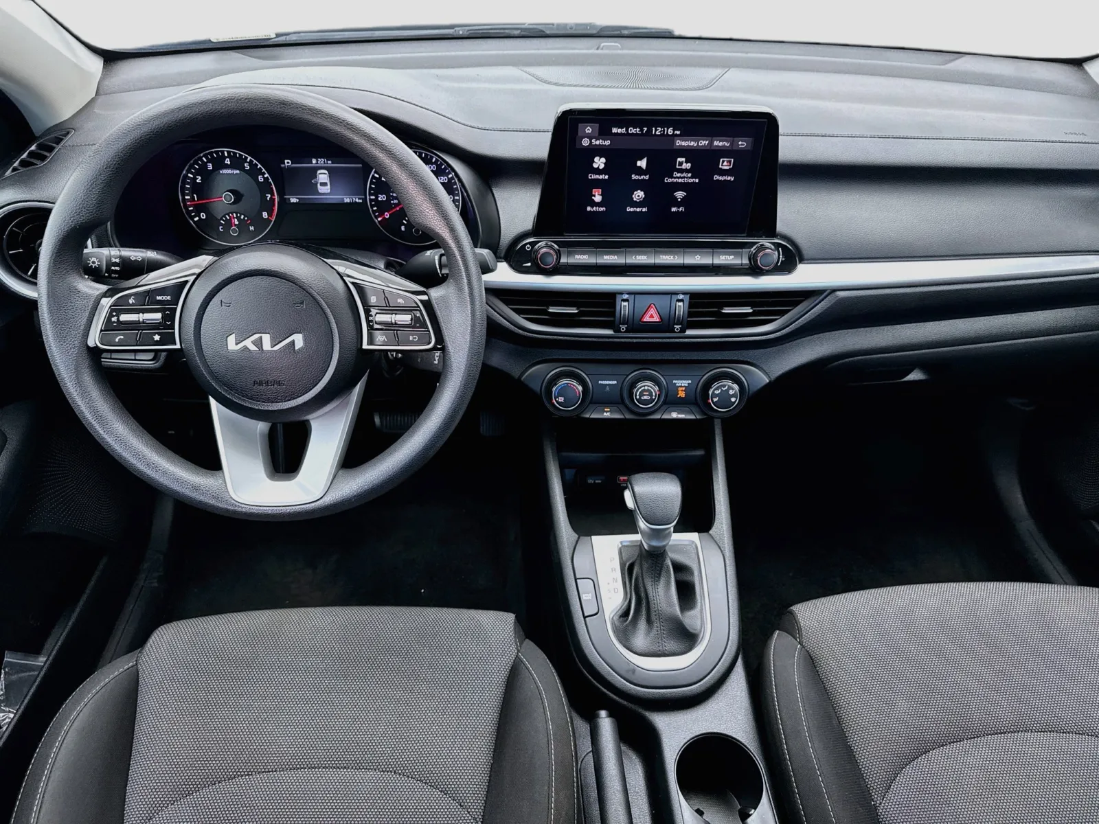 Kia Forte photo 14
