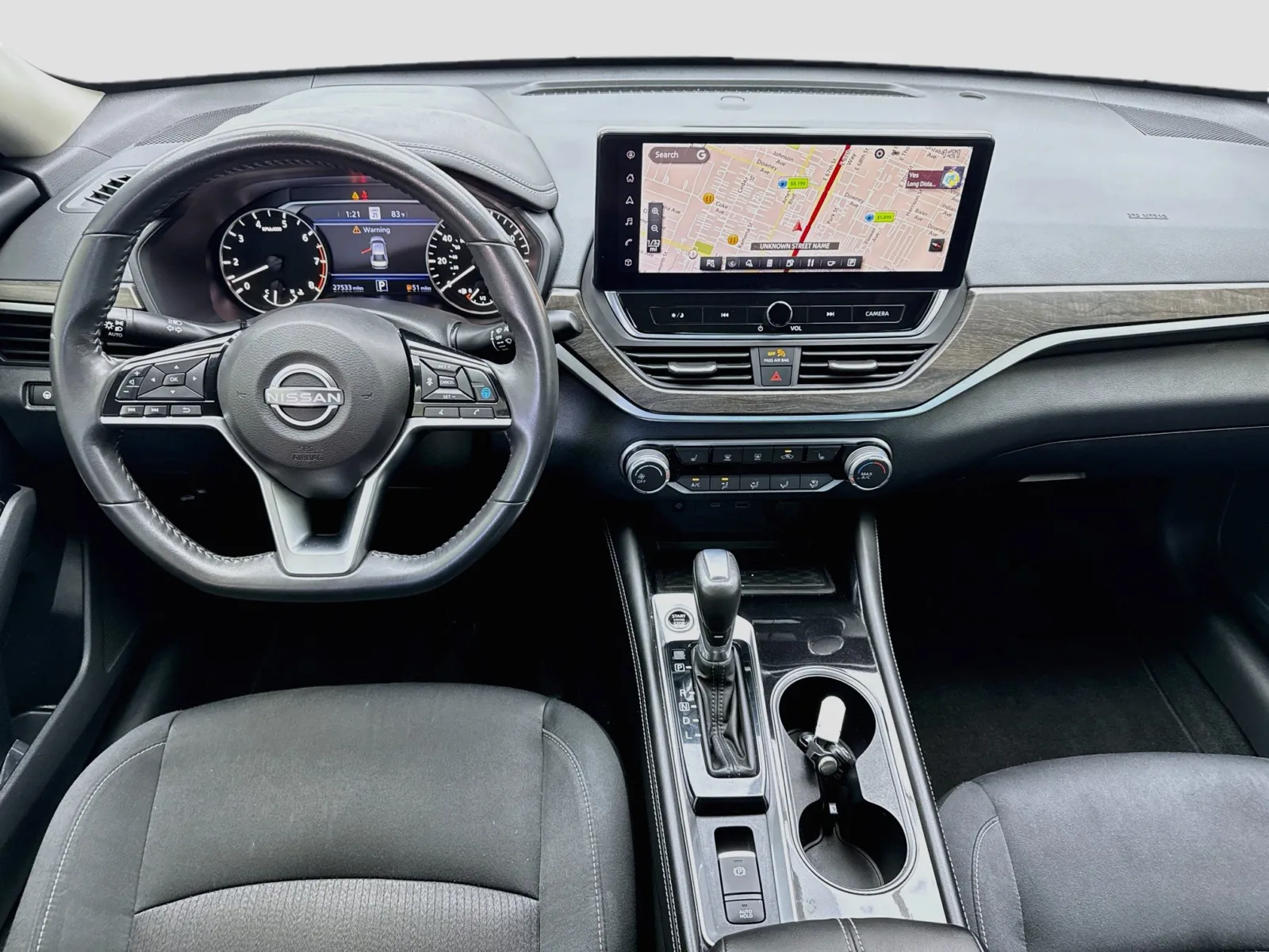 Nissan Altima photo 15