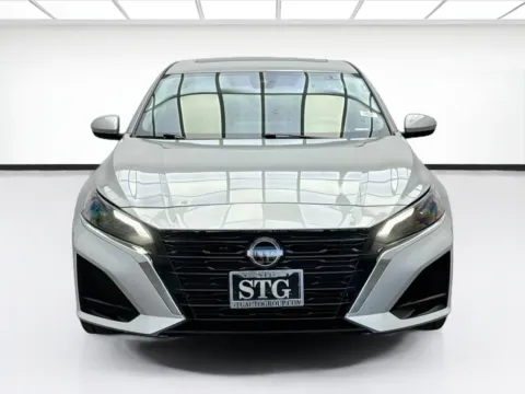 Photos of 2023 Nissan Altima 2.5 SV for sale in Bellflower, CA at STG Bellflower