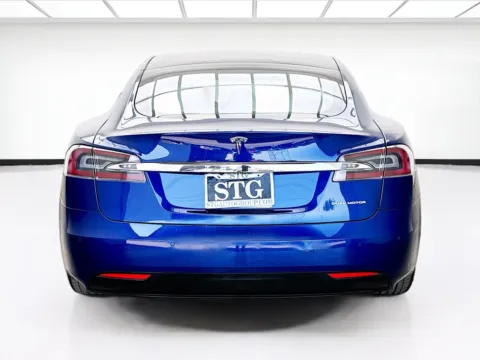 More photos of 2021 Tesla Model S Long Range at STG Bellflower, CA