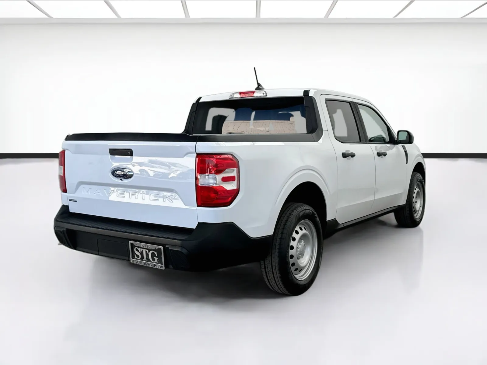 Ford Maverick photo 4