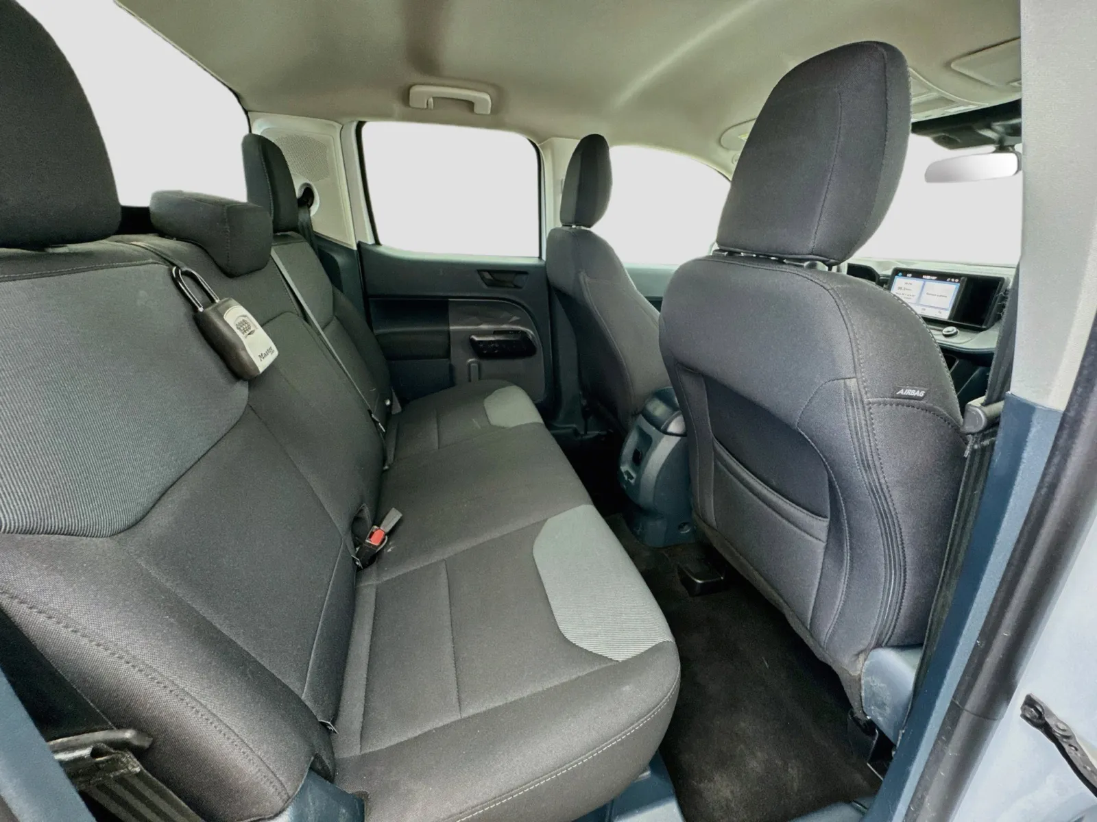 Ford Maverick photo 17