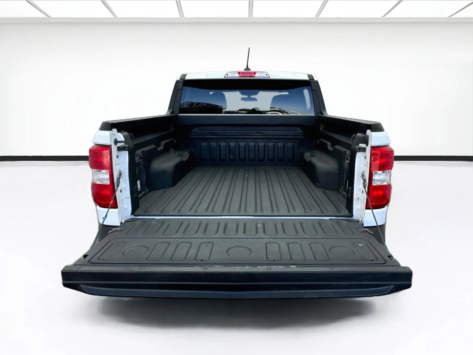 Ford Maverick photo 16