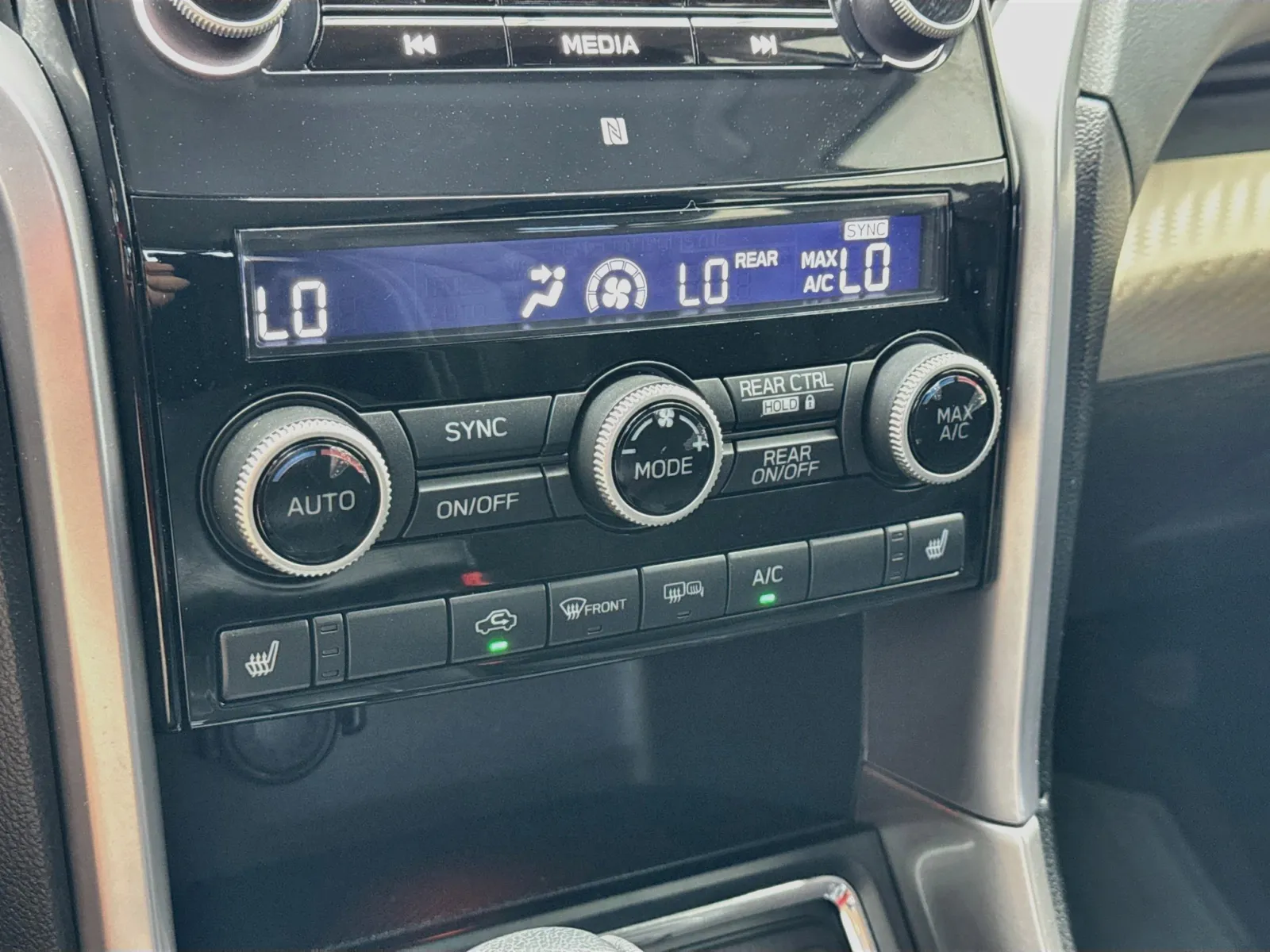 Subaru Ascent photo 12