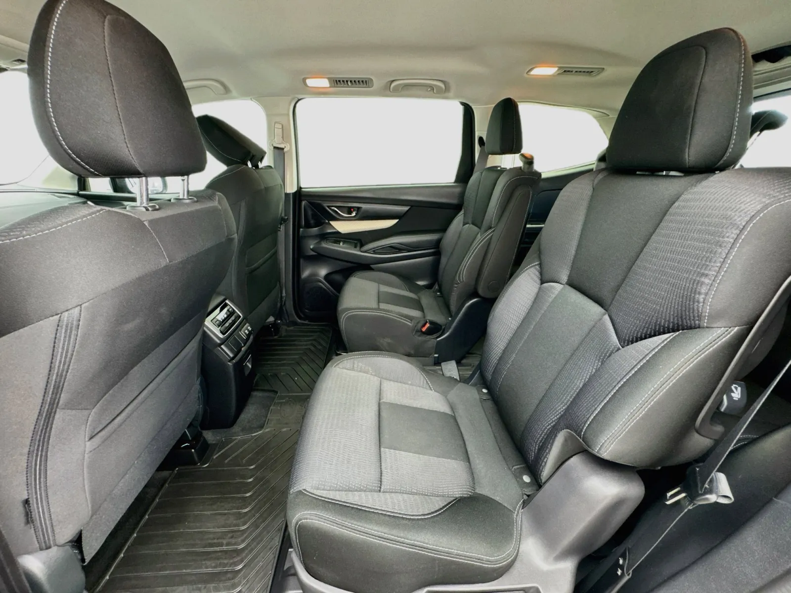 Subaru Ascent photo 15