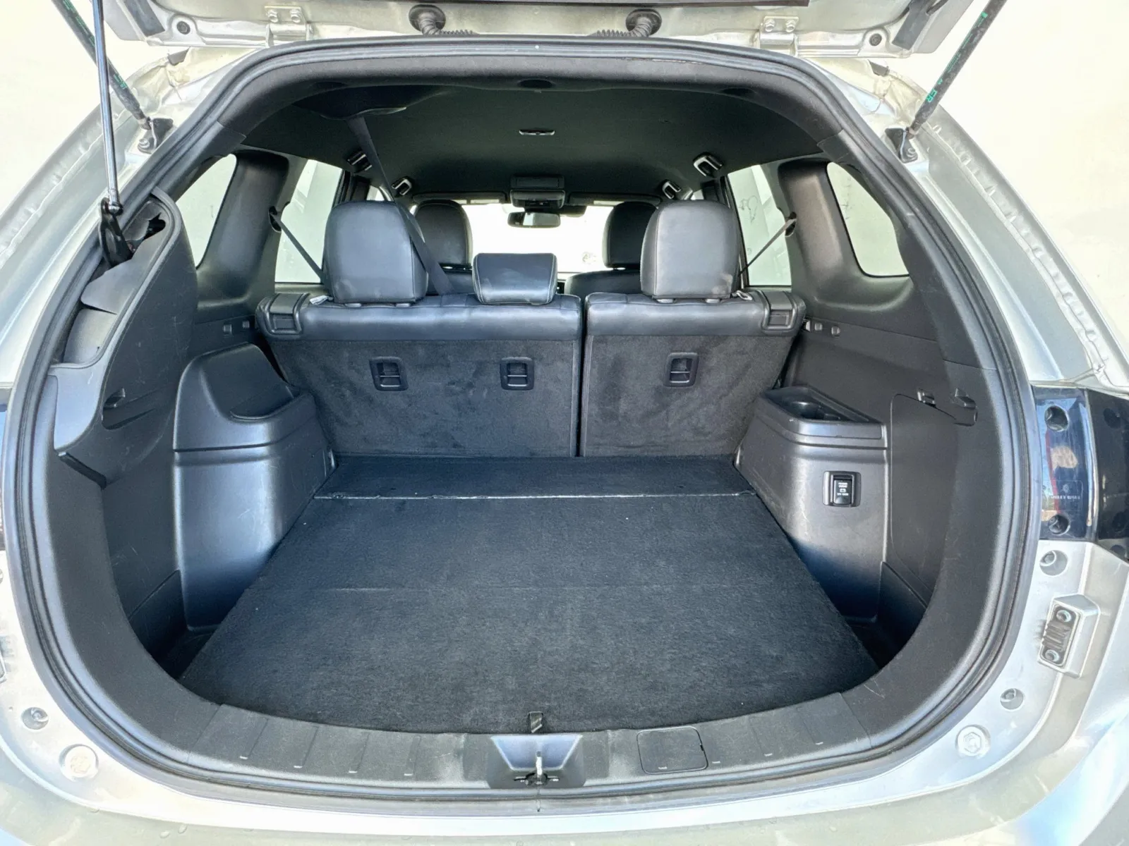 Mitsubishi Outlander photo 16