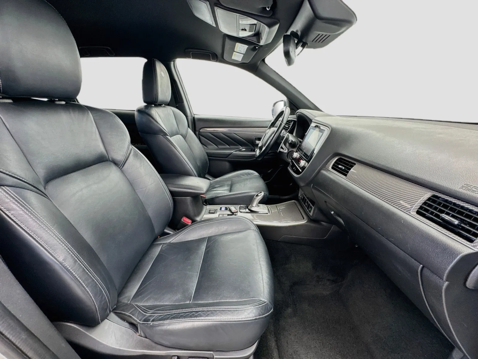 Mitsubishi Outlander photo 18