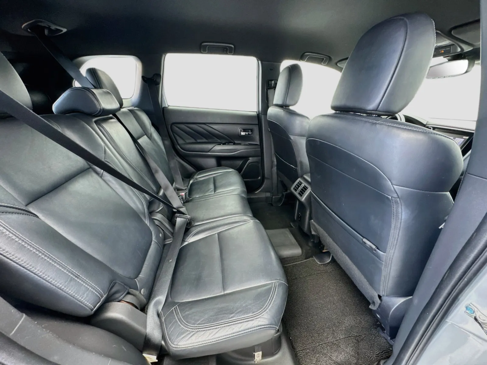 Mitsubishi Outlander photo 17
