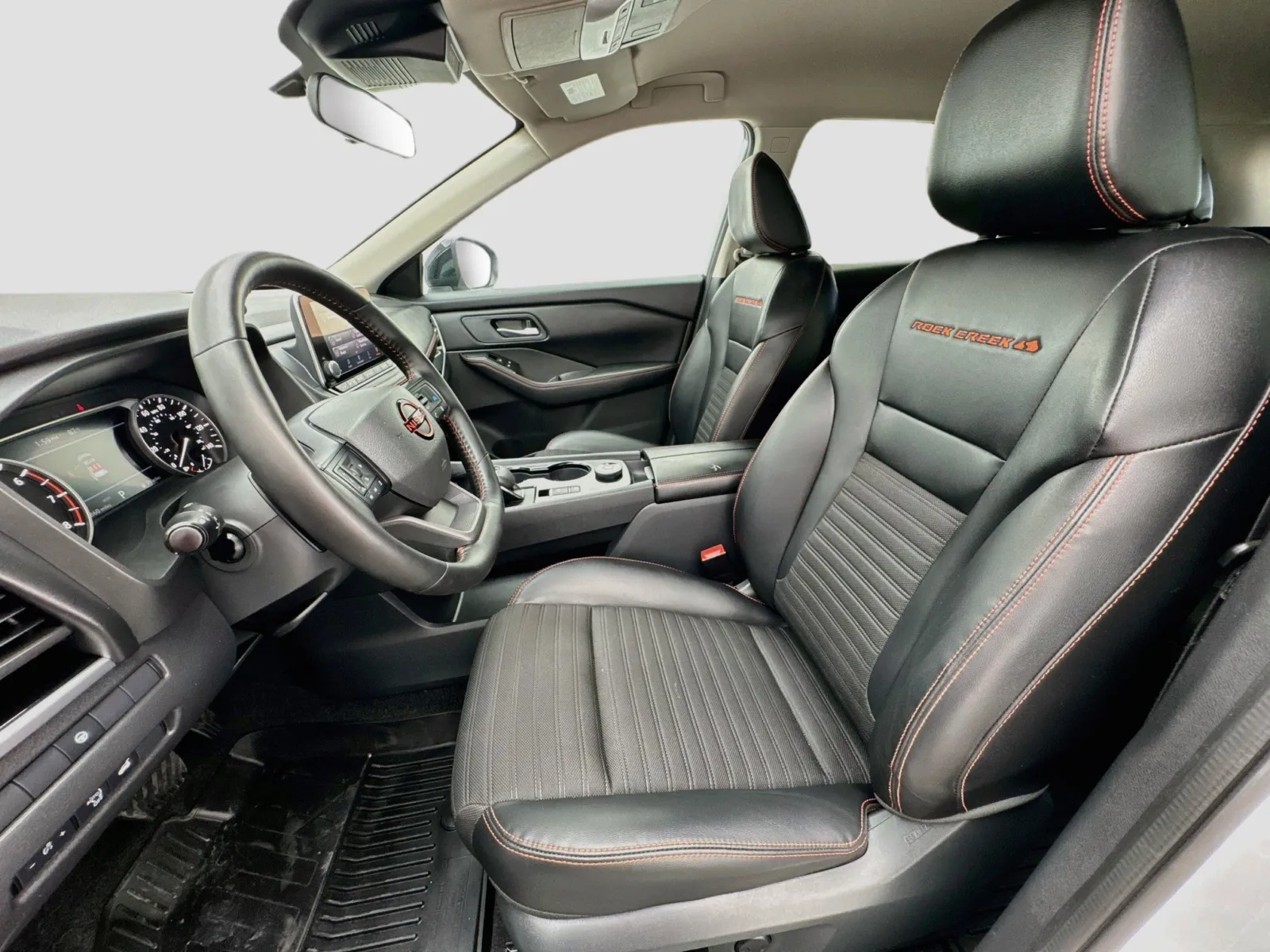 Nissan Rogue photo 13