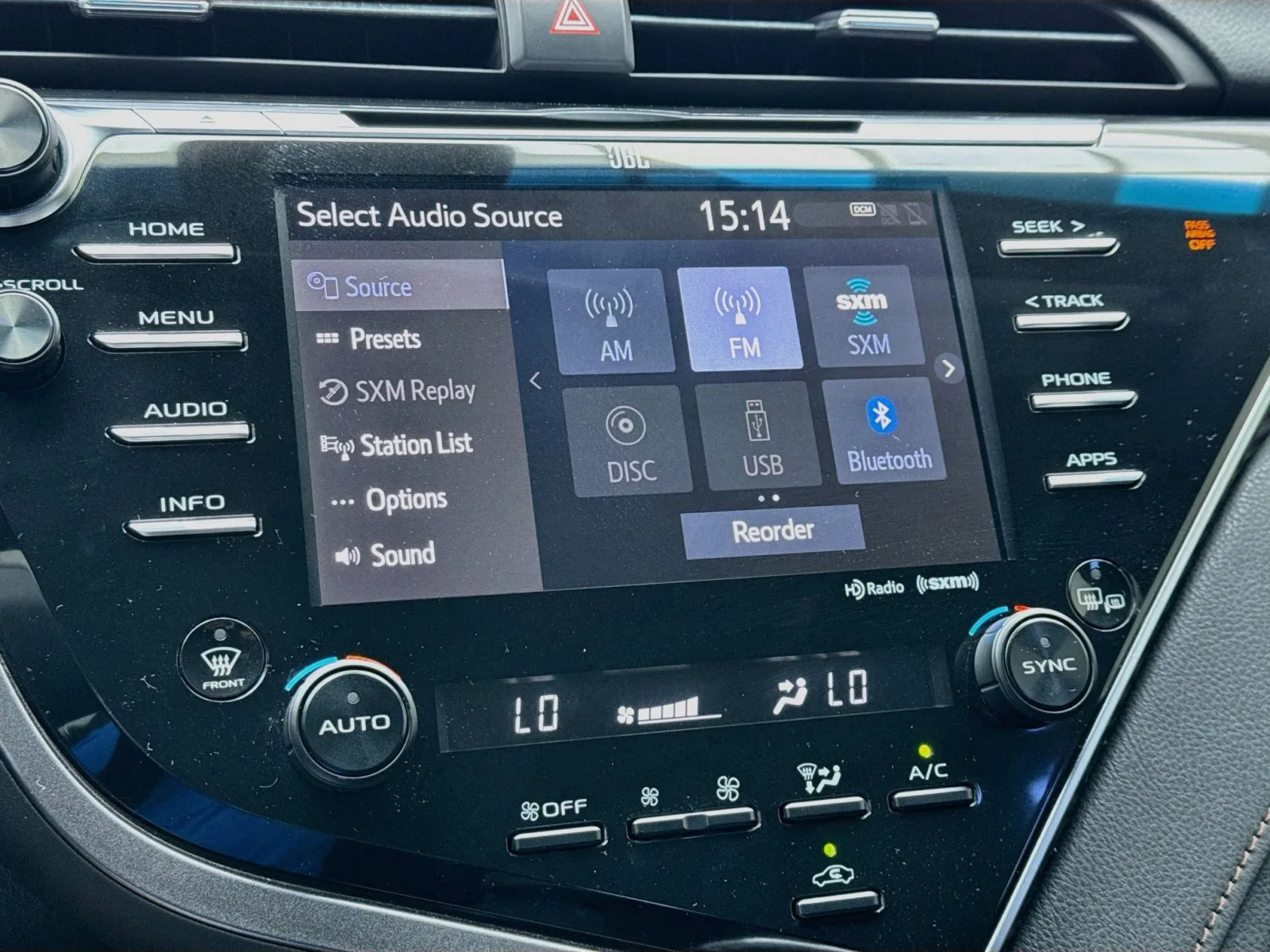 Toyota Camry photo 11