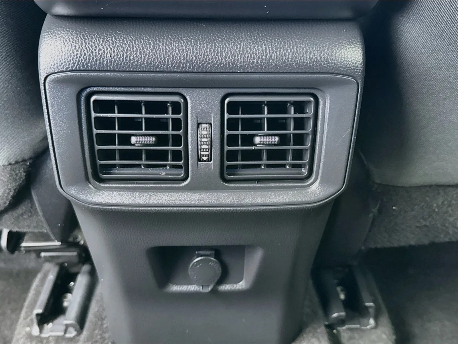 Toyota RAV4 photo 16