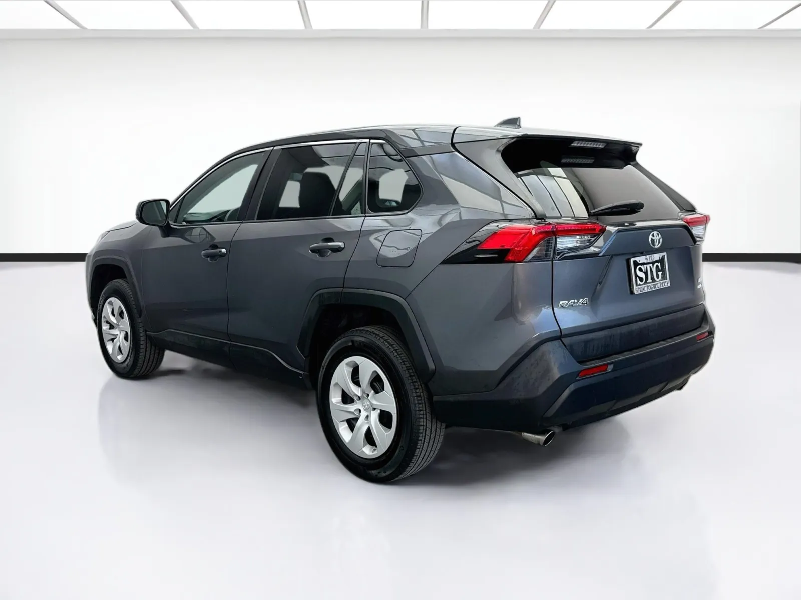 Toyota RAV4 photo 6