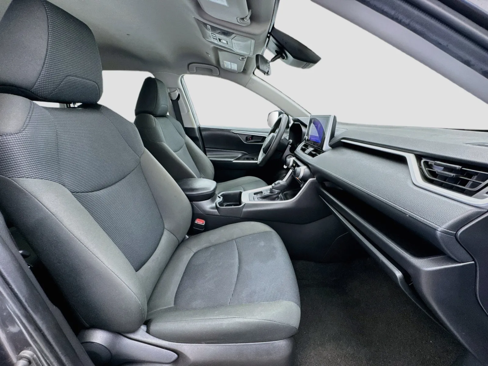 Toyota RAV4 photo 19