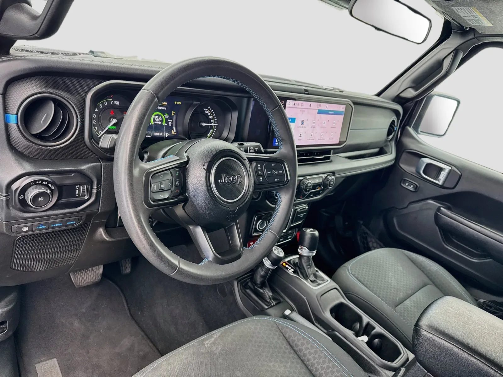 Jeep Wrangler photo 7