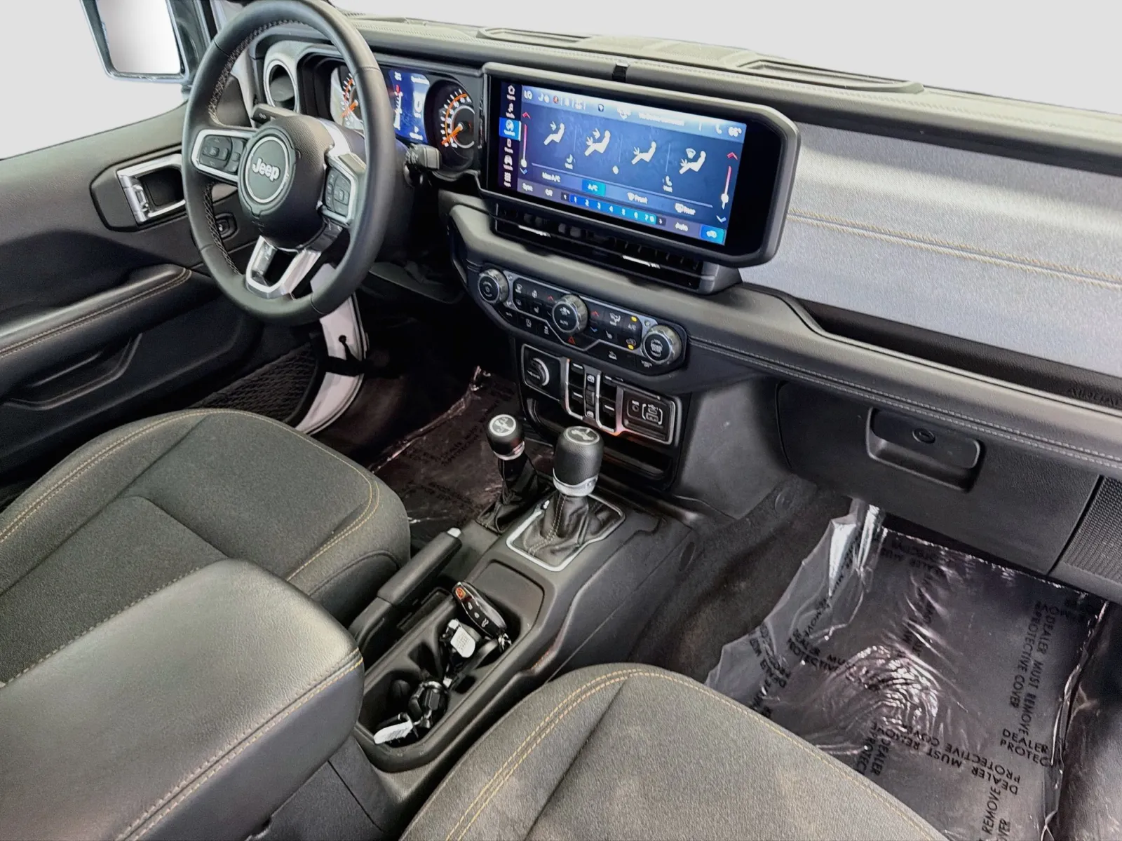 Jeep Wrangler photo 12