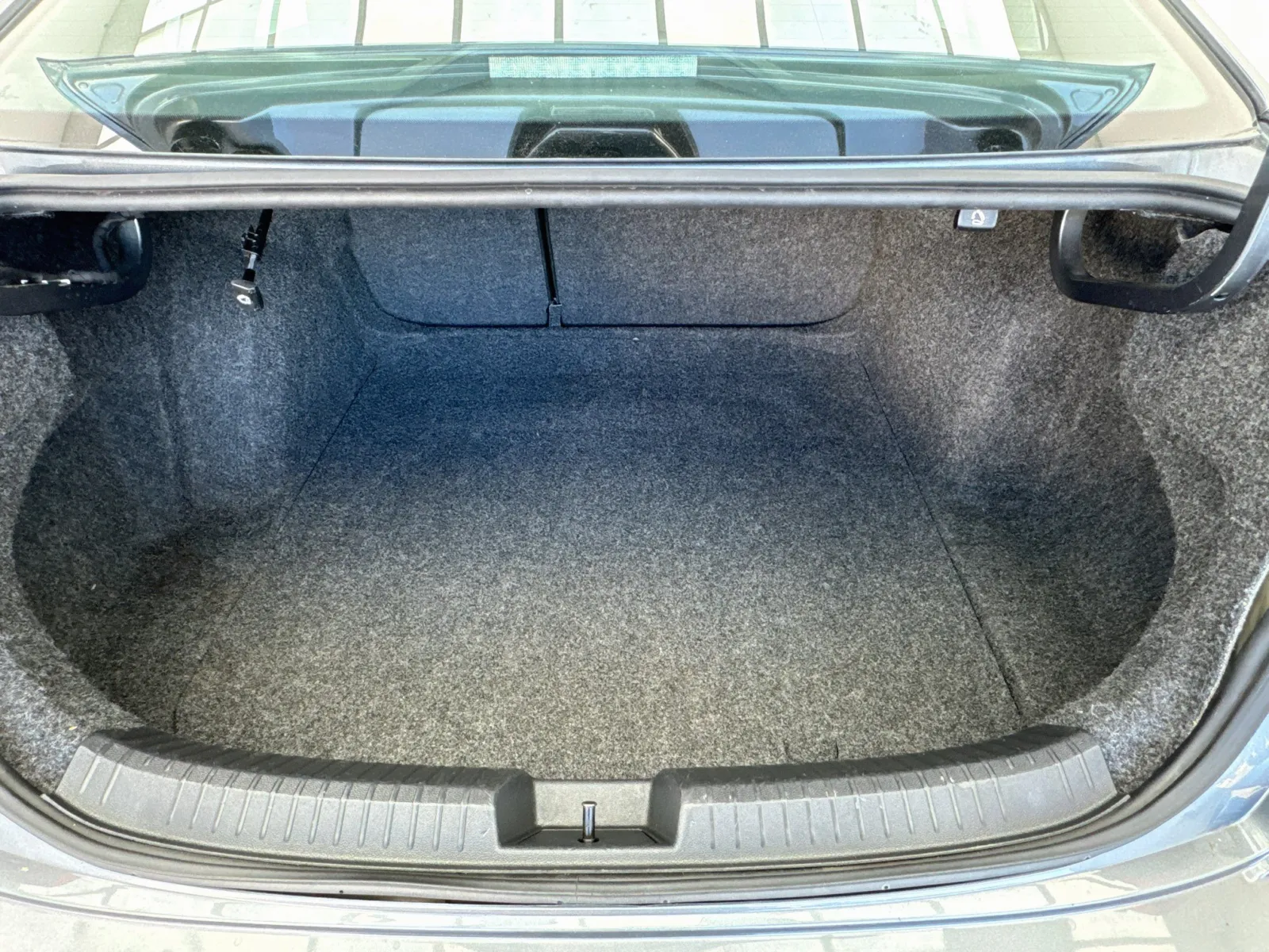 Volkswagen Jetta photo 16