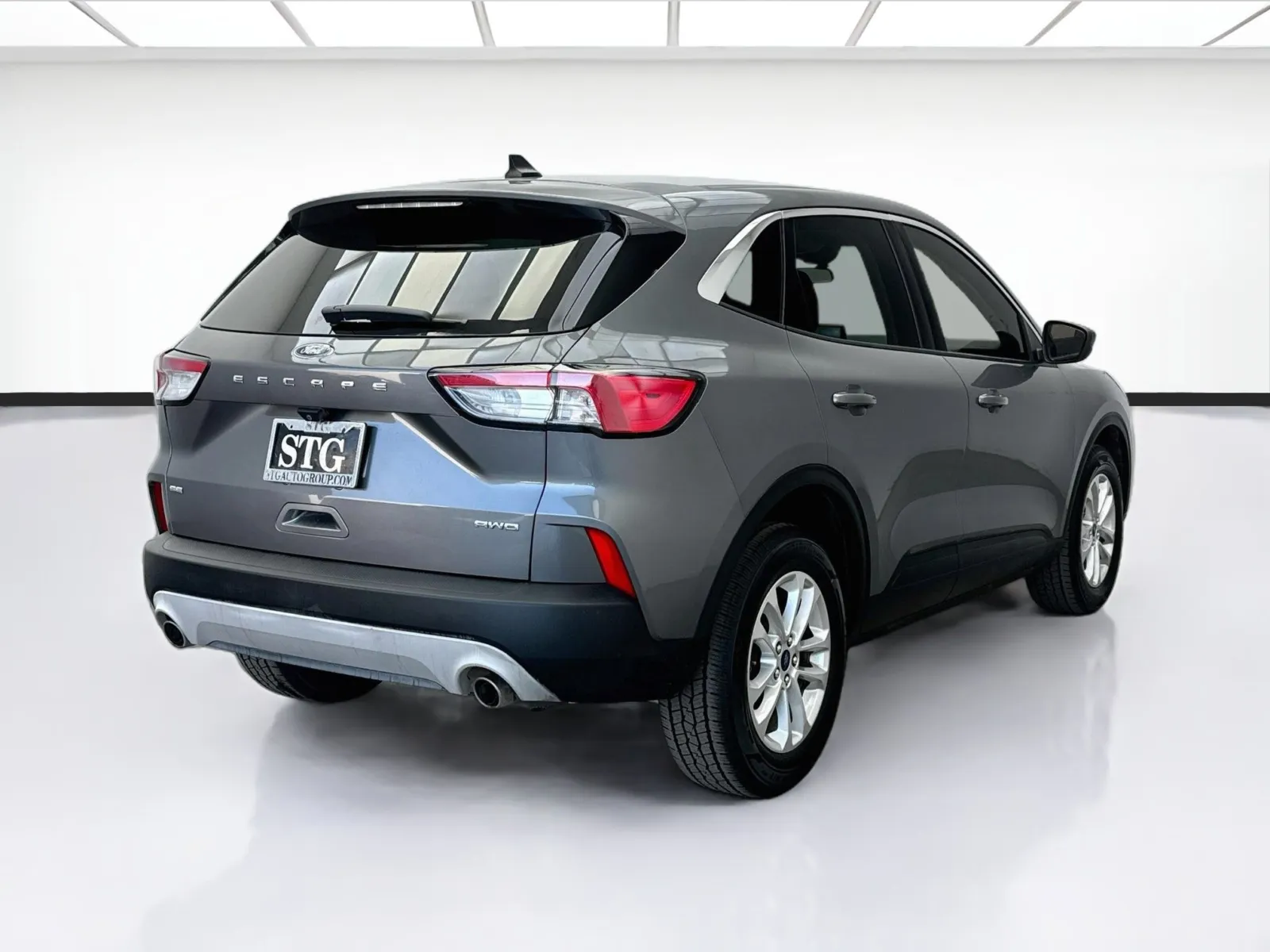 Ford Escape photo 4