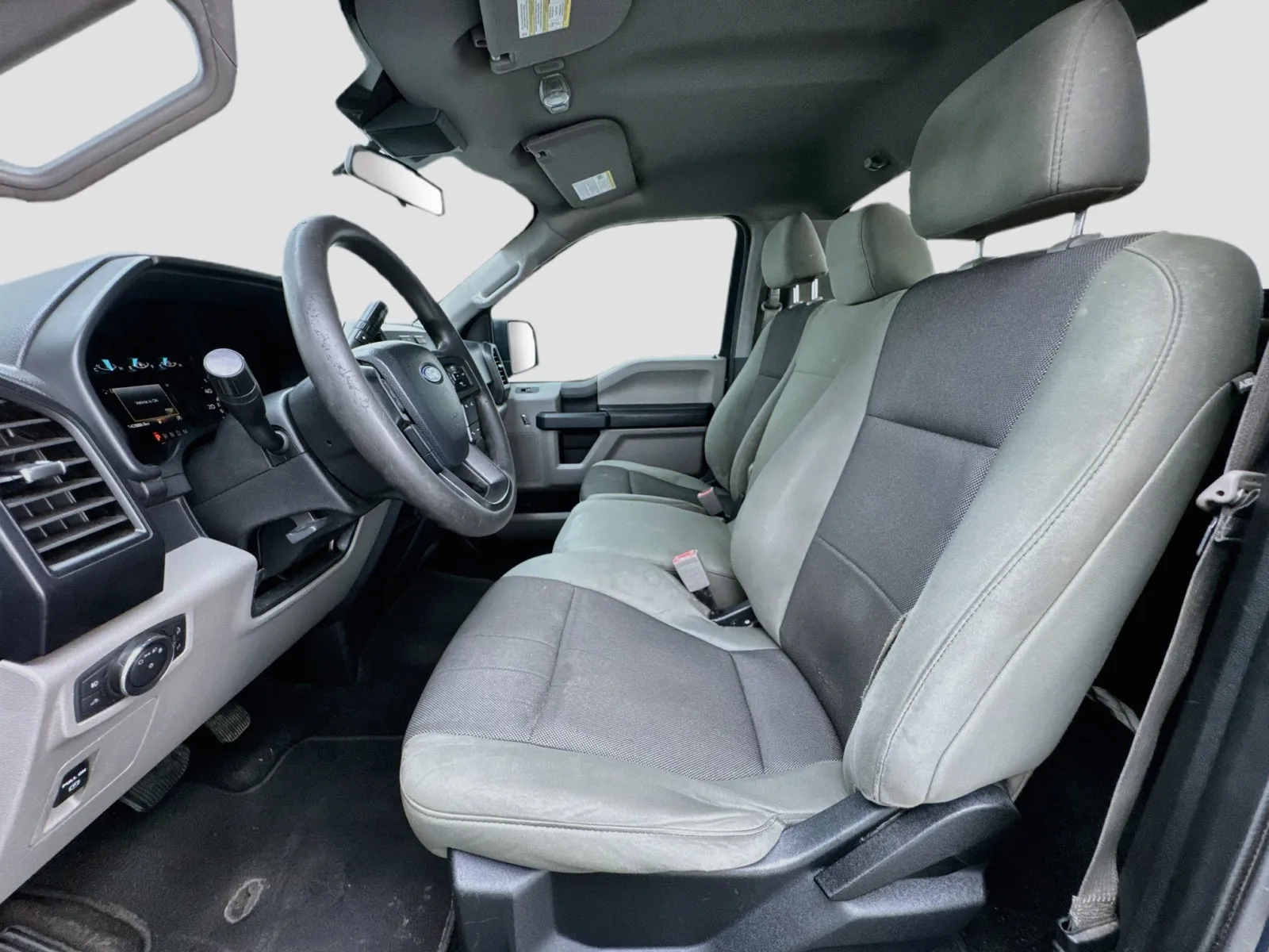 Ford F-150 photo 13