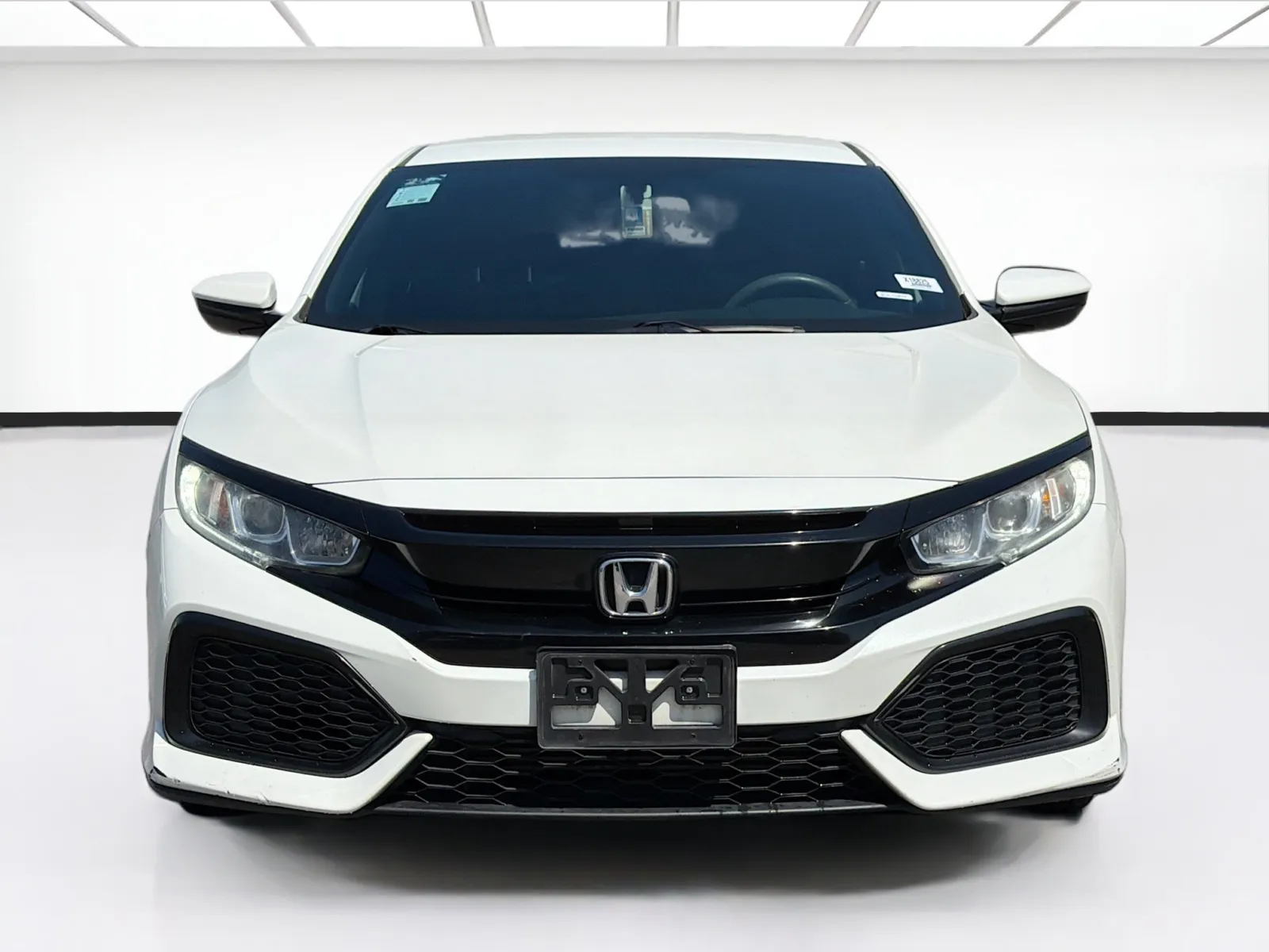Honda Civic photo 2