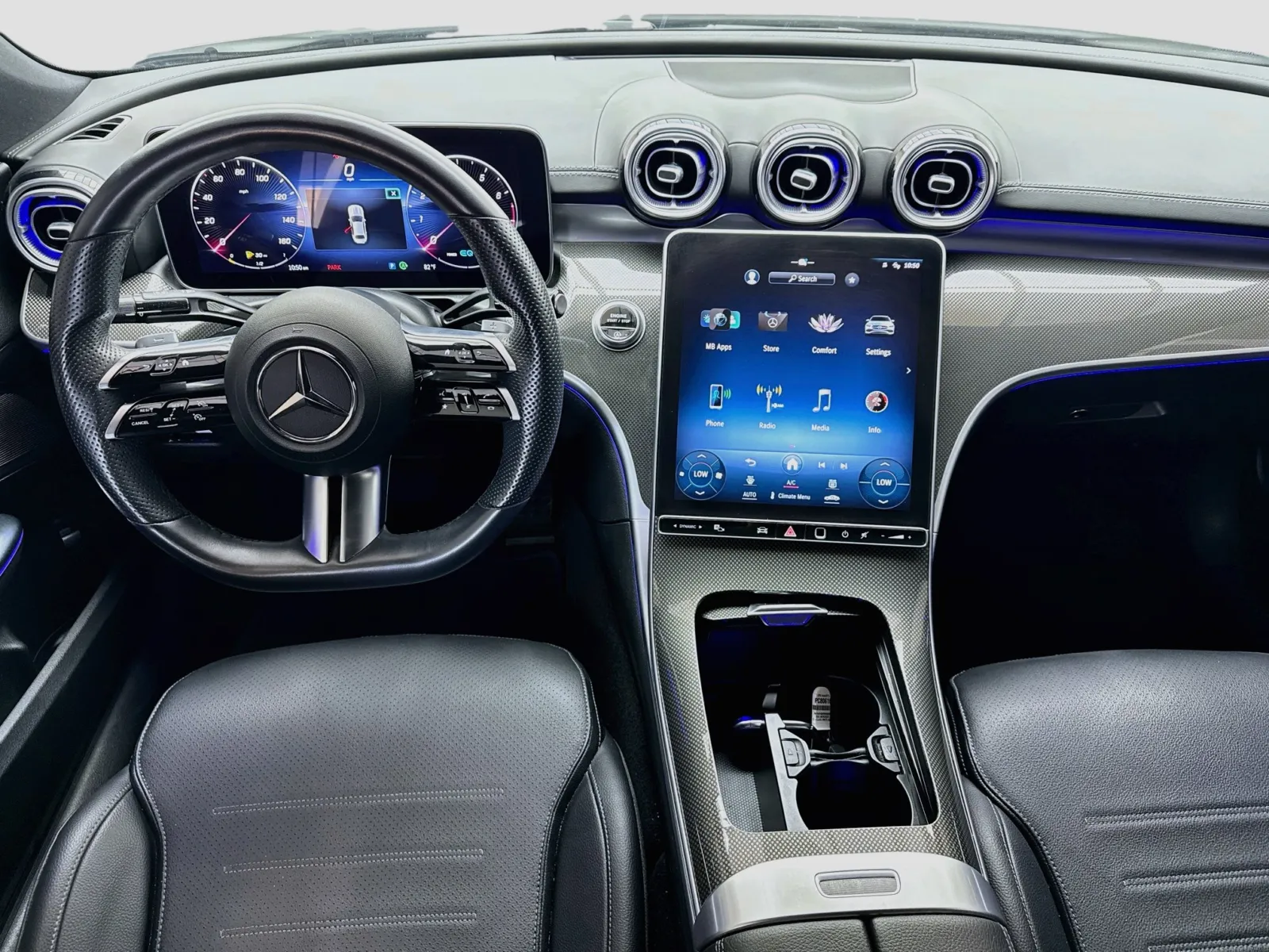 Mercedes-Benz C-Class photo 15