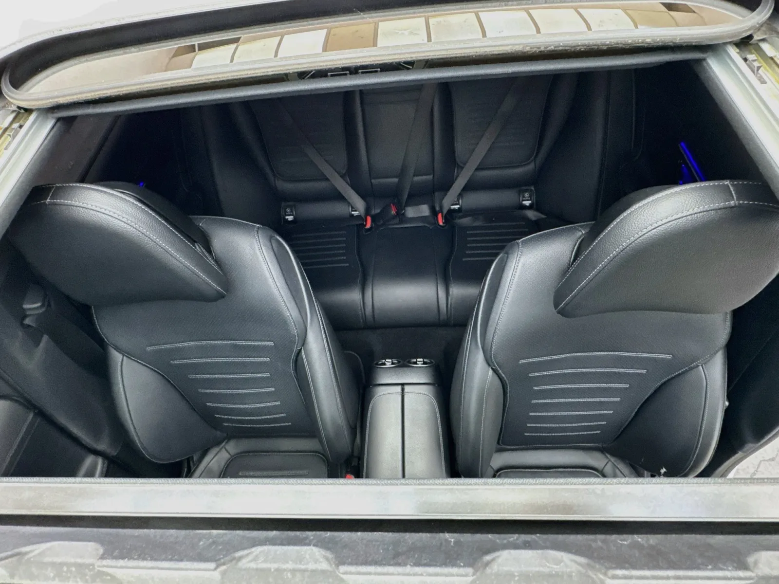 Mercedes-Benz C-Class photo 14