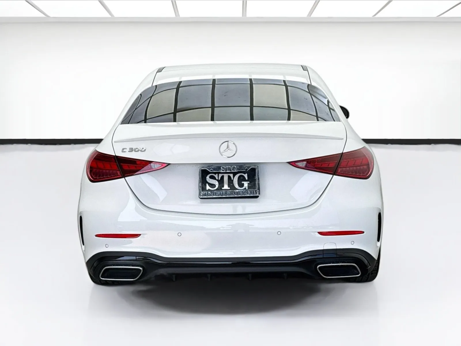 Mercedes-Benz C-Class photo 5
