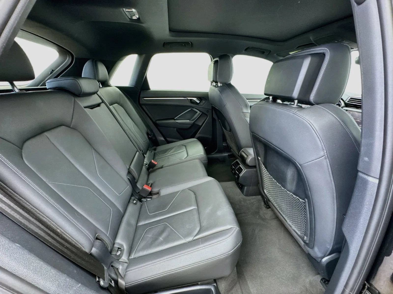 Audi Q3 photo 19