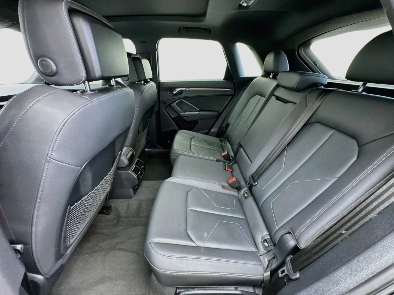 Audi Q3 photo 16