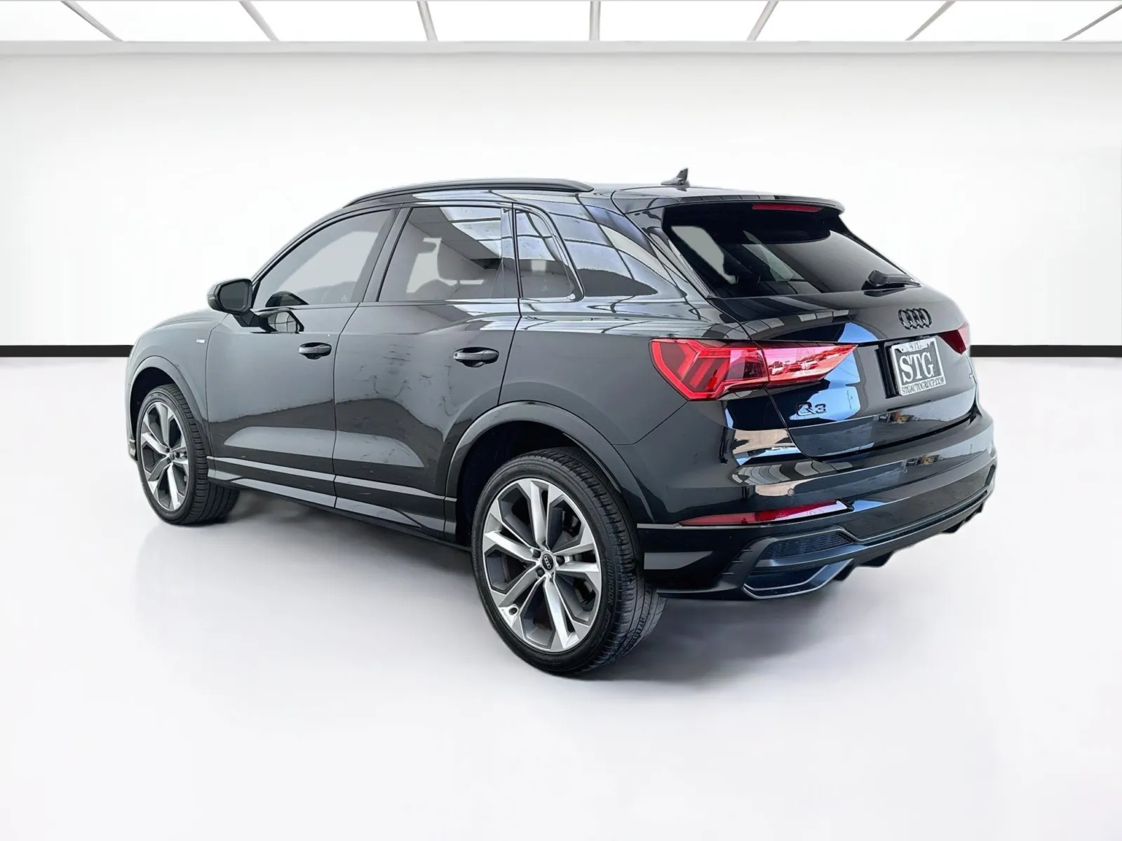 Audi Q3 photo 6