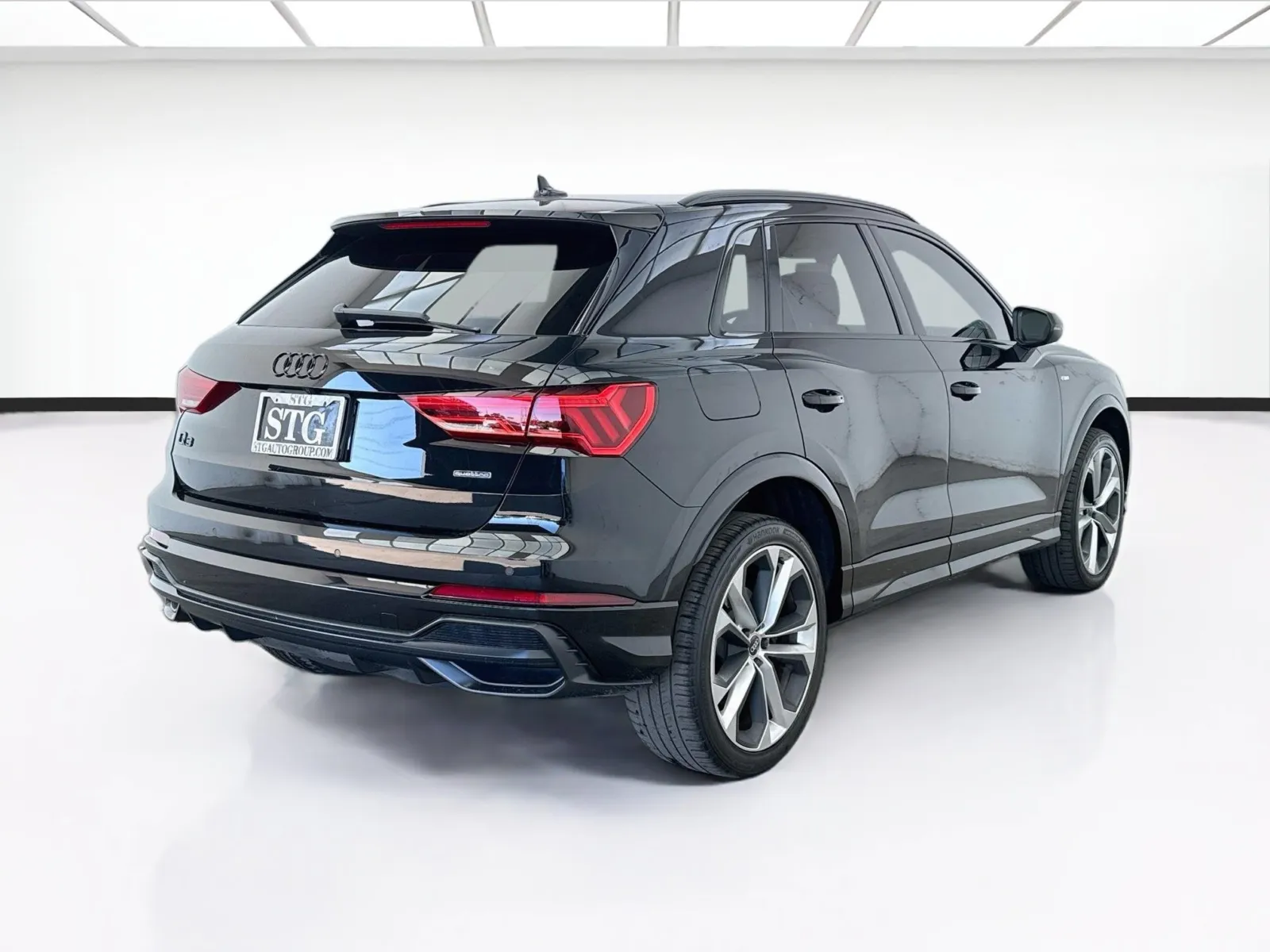 Audi Q3 photo 4