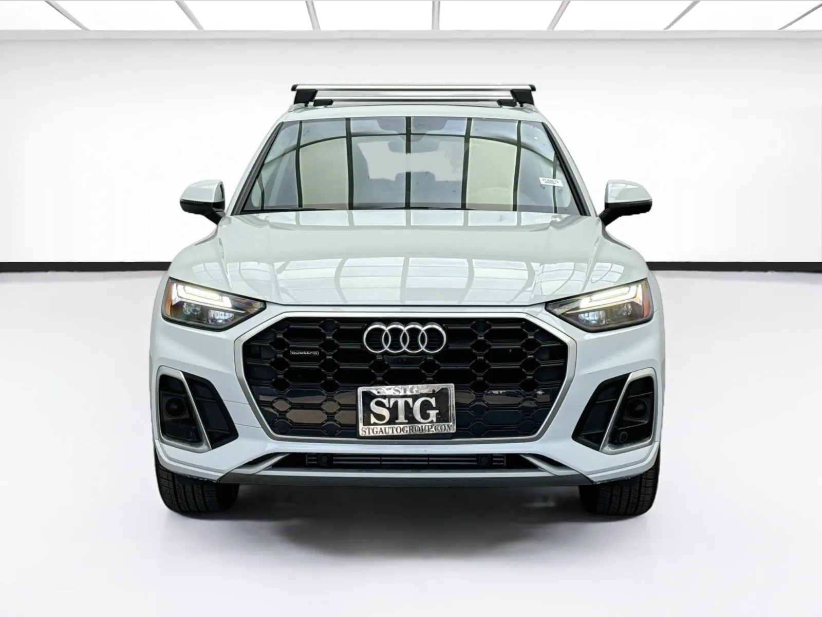 Audi Q5 photo 2
