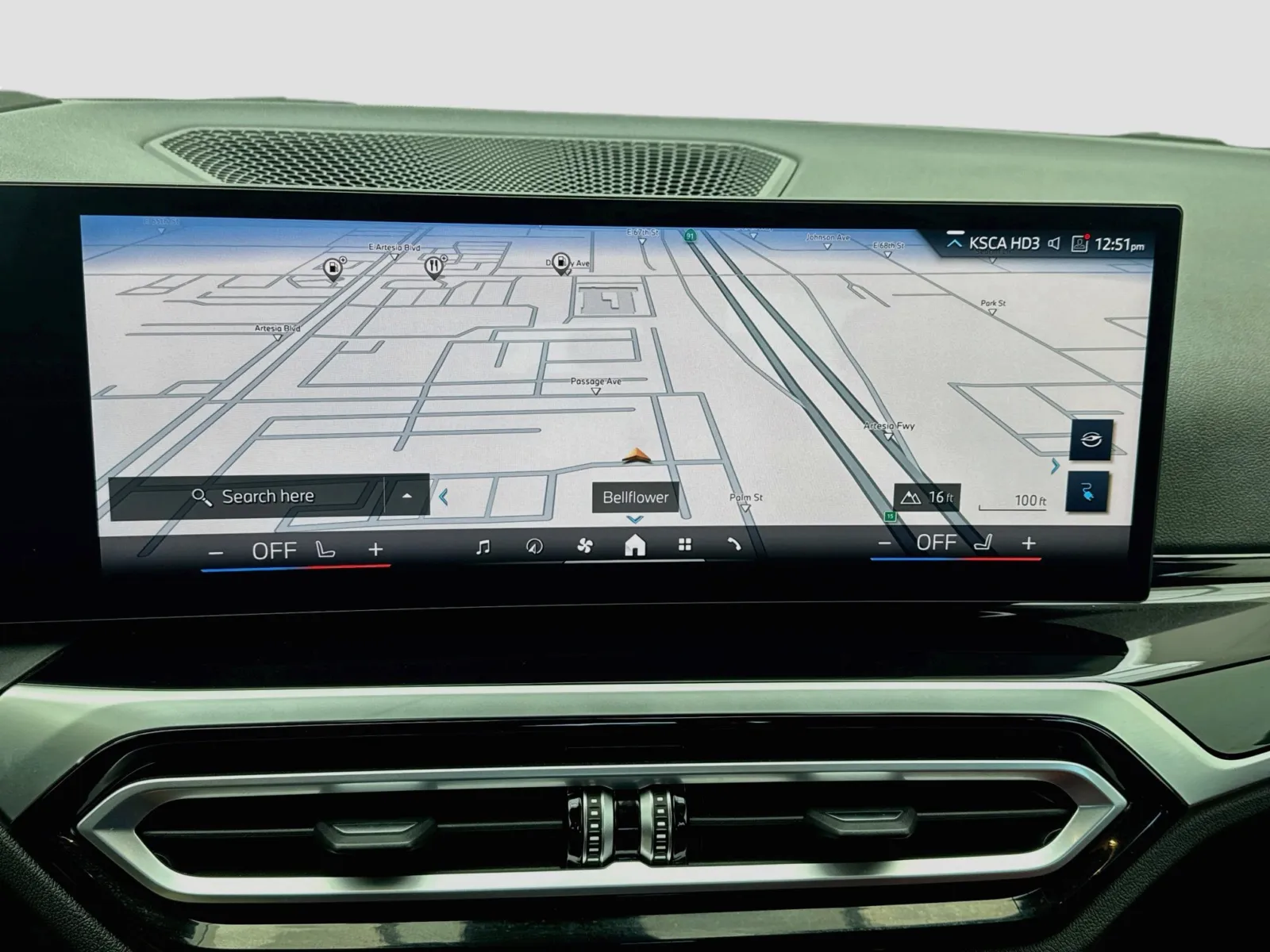 BMW i4 photo 9