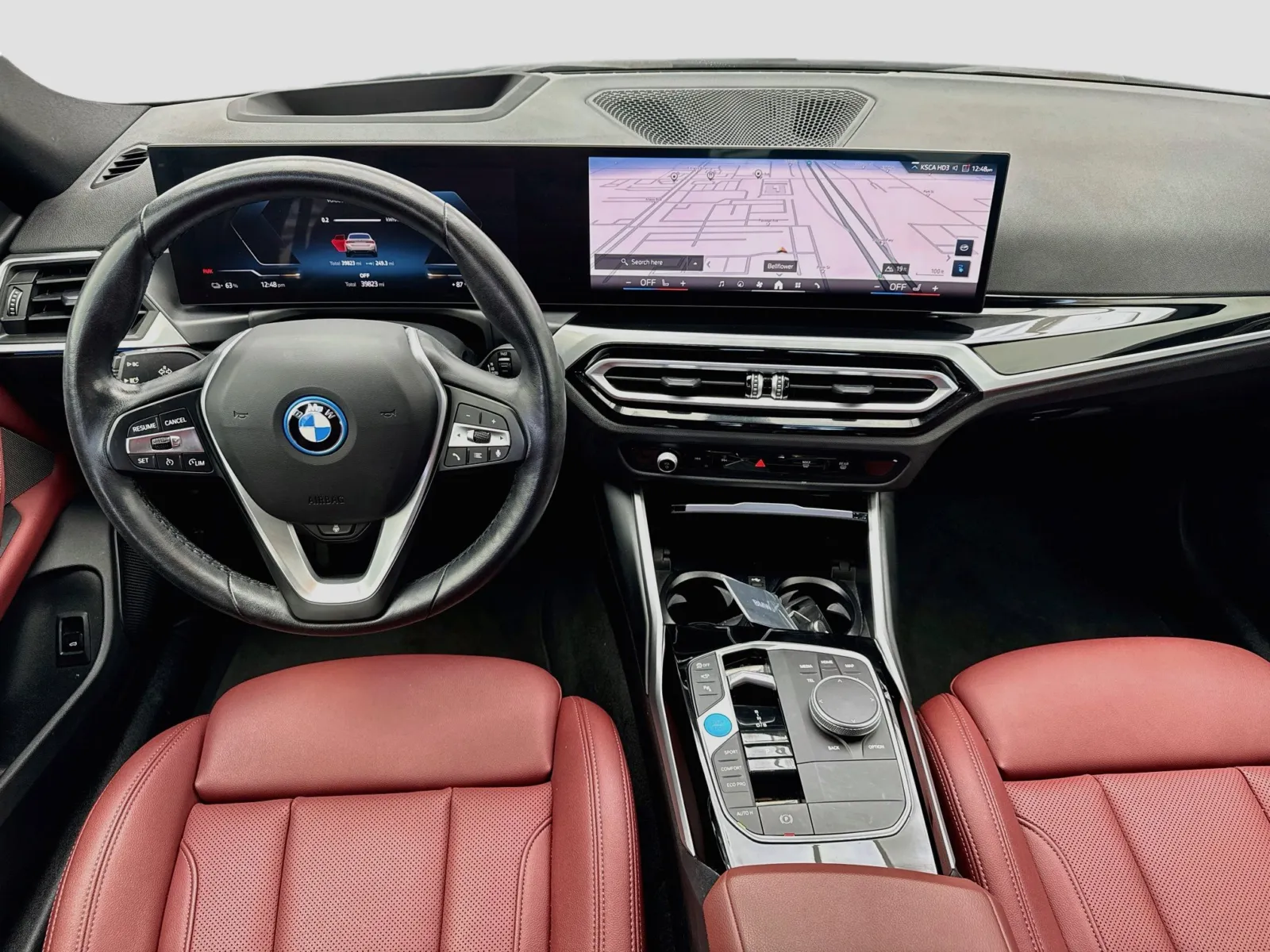BMW i4 photo 15