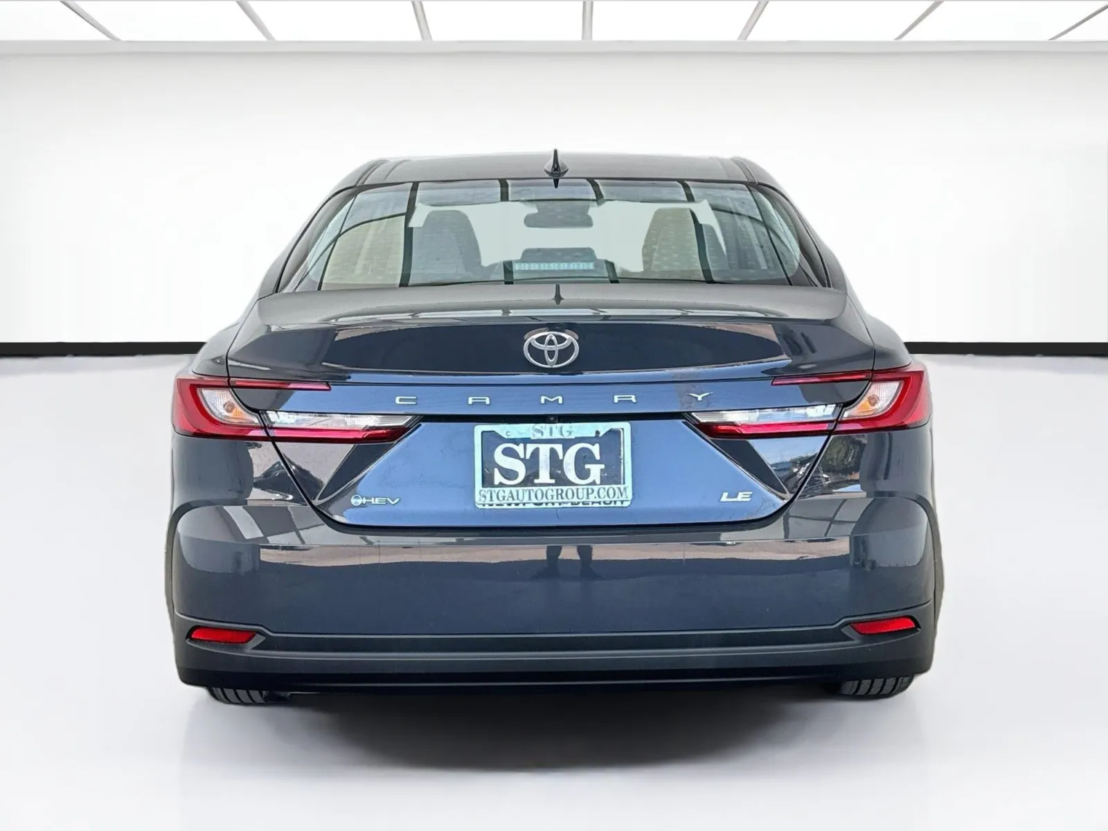 Toyota Camry photo 5